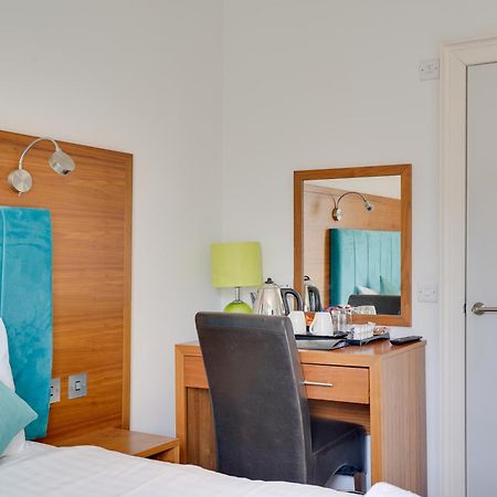 The County Hotel - Self Check-In, Ultra Fast Wi-Fi, Free Parking, Central Location Селкерк Экстерьер фото