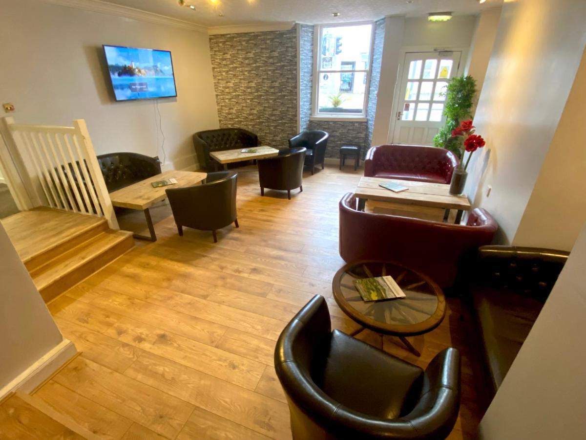 The County Hotel - Self Check-In, Ultra Fast Wi-Fi, Free Parking, Central Location Селкерк Экстерьер фото