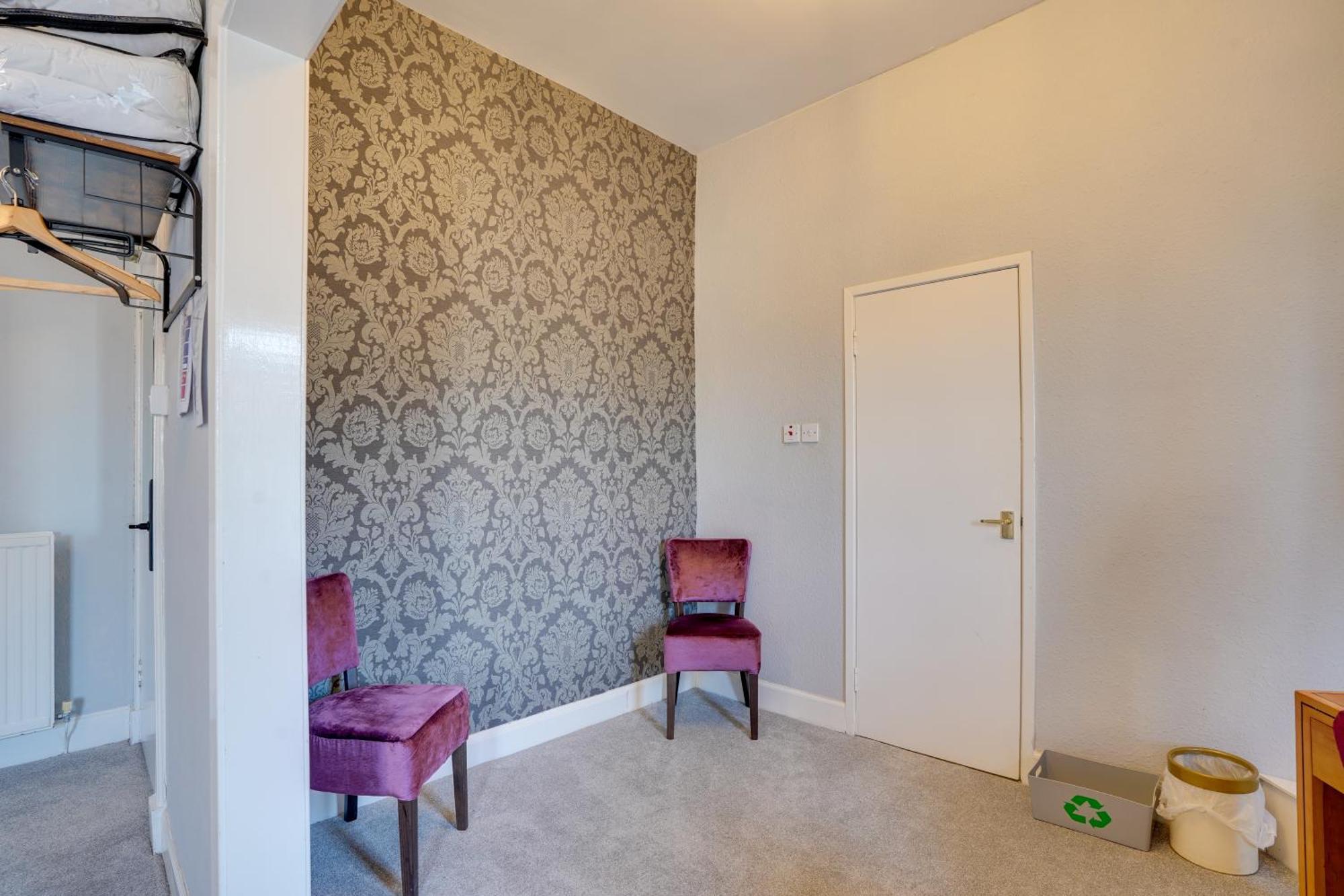 The County Hotel - Self Check-In, Ultra Fast Wi-Fi, Free Parking, Central Location Селкерк Экстерьер фото