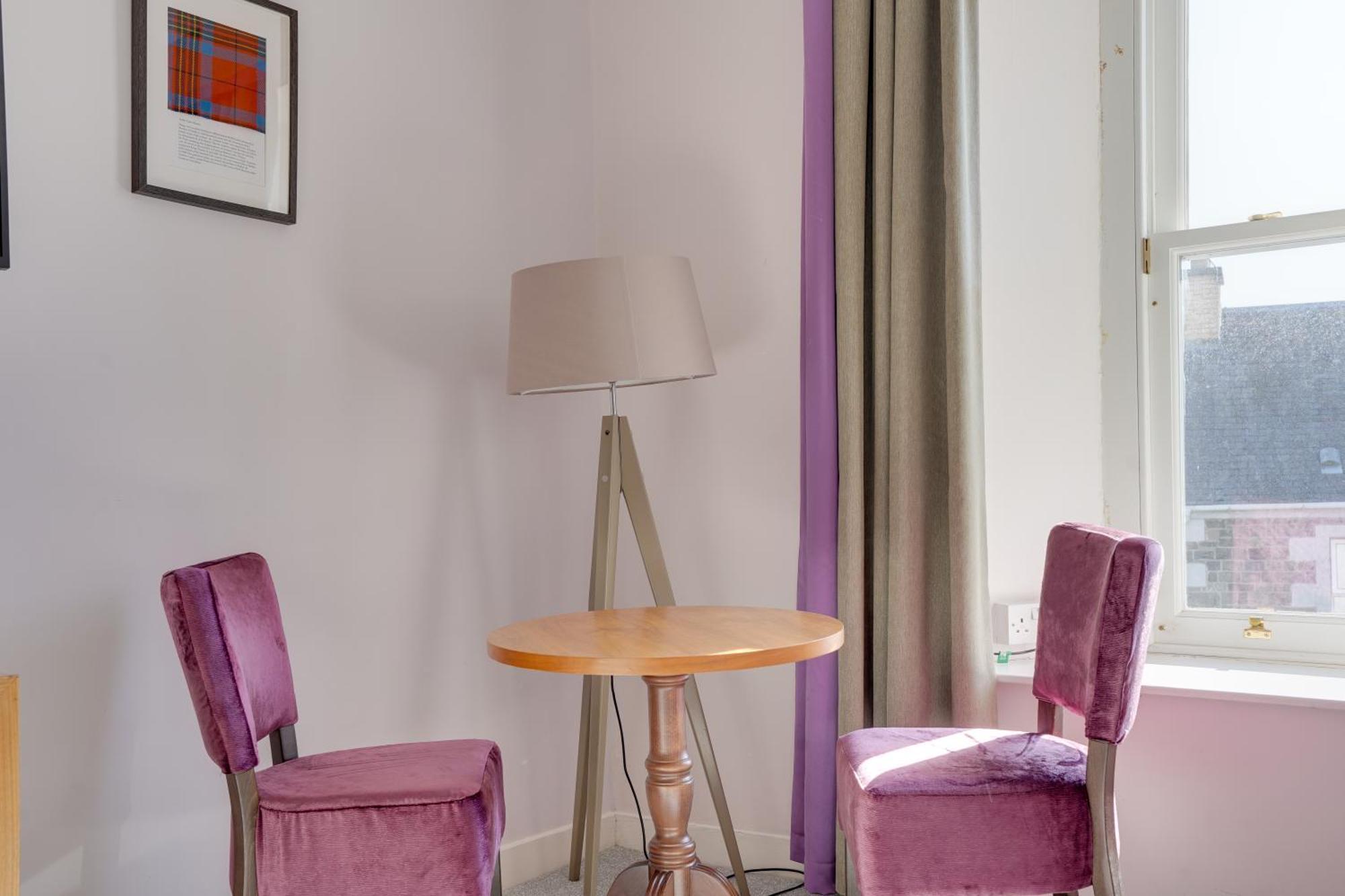 The County Hotel - Self Check-In, Ultra Fast Wi-Fi, Free Parking, Central Location Селкерк Экстерьер фото